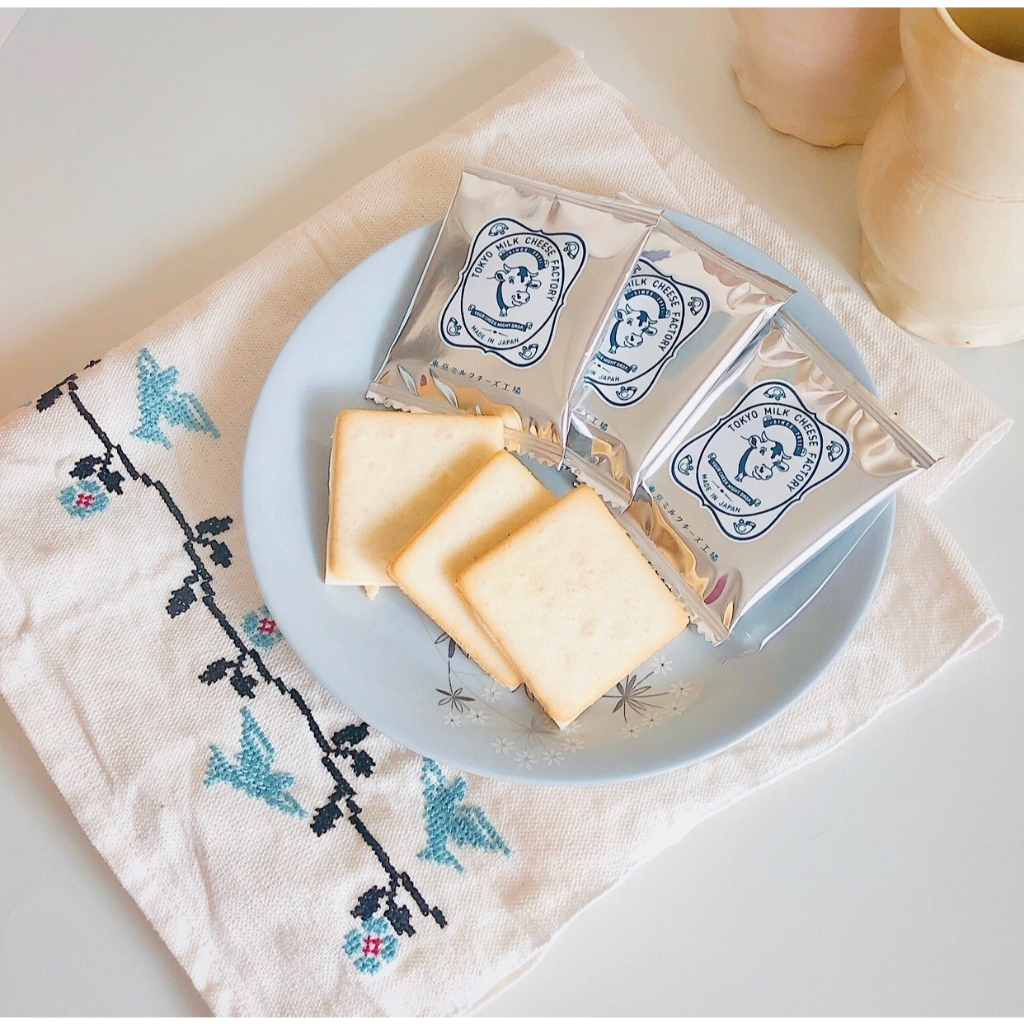 

Nafariz724 Tokyo Milk Cheese Factory 10Pcs 100% Original Stock Biskuit Keju Tokyo Jepang