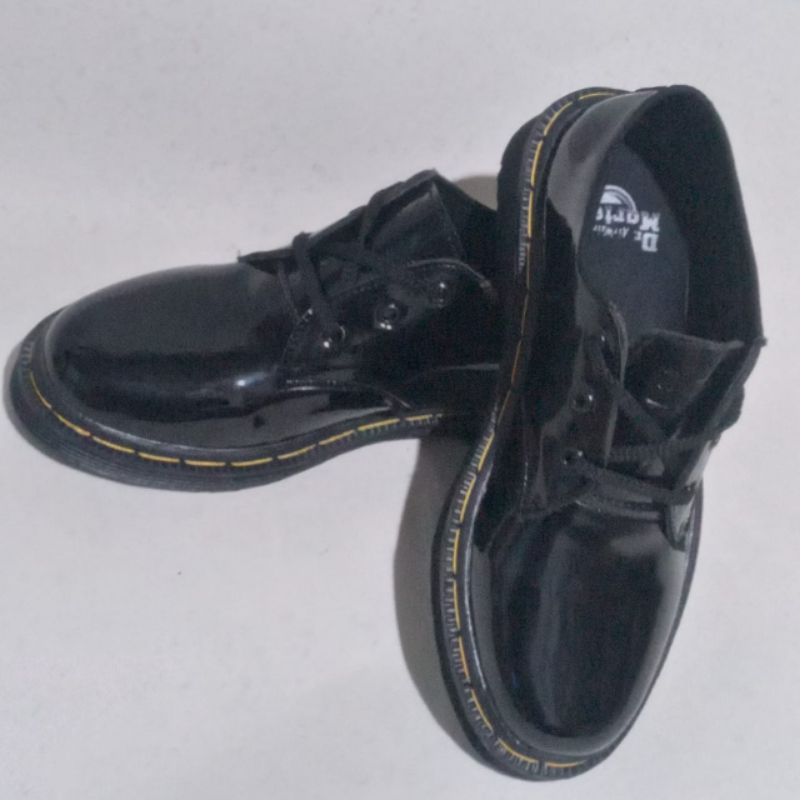 sepatu,pria, docmart, Martin, glossy, boots,sepatu,,formall,dr Martin,pree,box