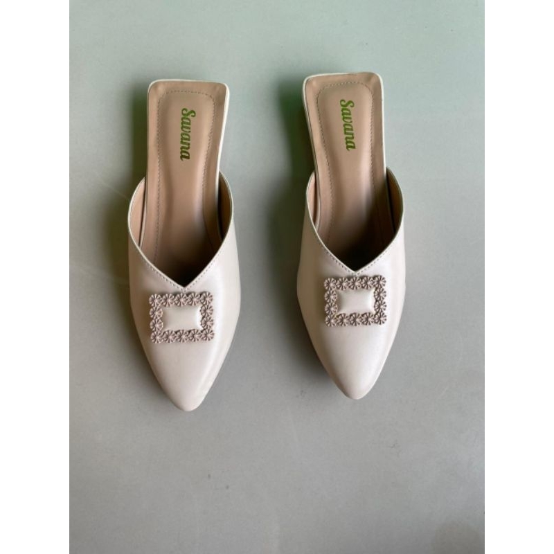 sandal tutup wanita hak 2cm