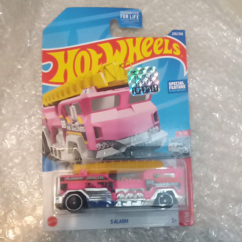 5 alarm hotwheels rescue pink