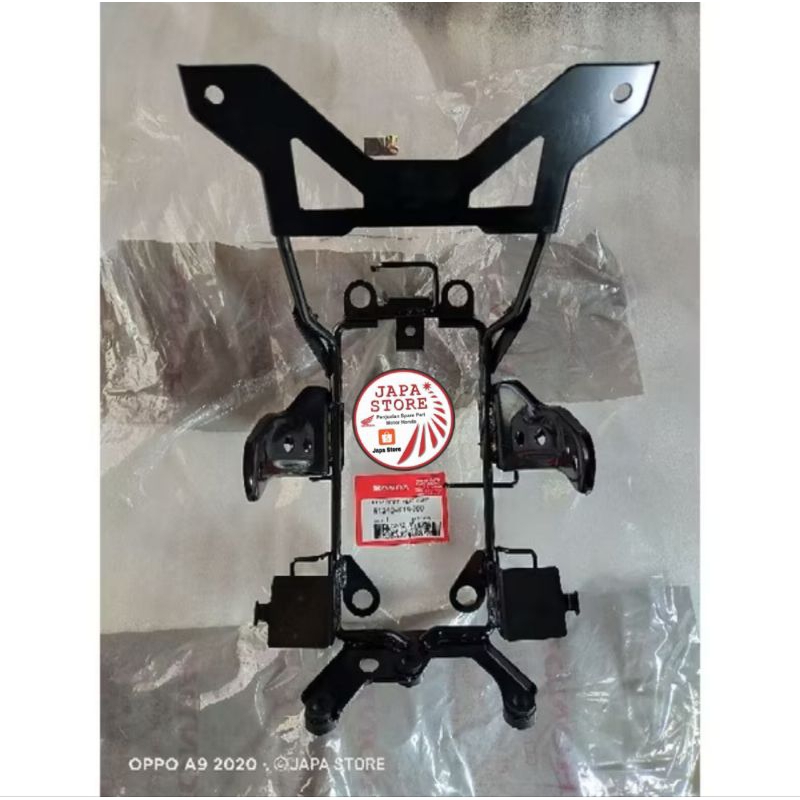 61340K18960 Bracket pangkon lampu depan cb Verza dudukan Lampu reflektor CB Verza 150 ori JAPA STORE