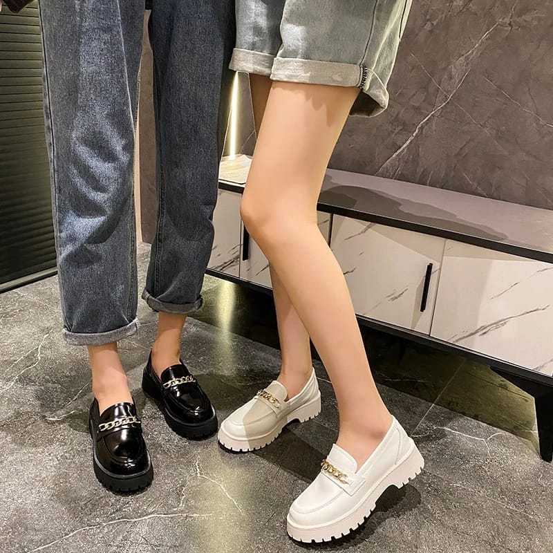 Sepatu Docmart Wanita - Sepatu Docmart Wanita Kekinian - Sepatu Docmart Rante