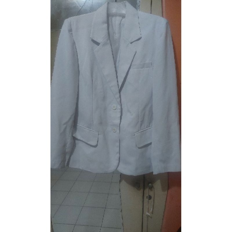 Preloved Snelli Jas Dokter Putih M Sneli Panjang Pendek