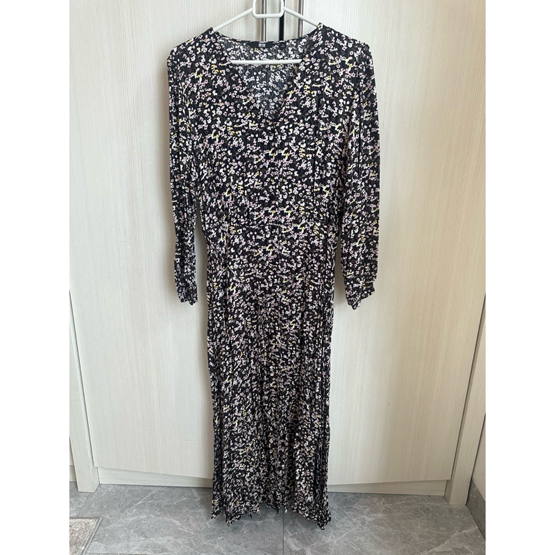 PRELOVED Dress Uniqlo
