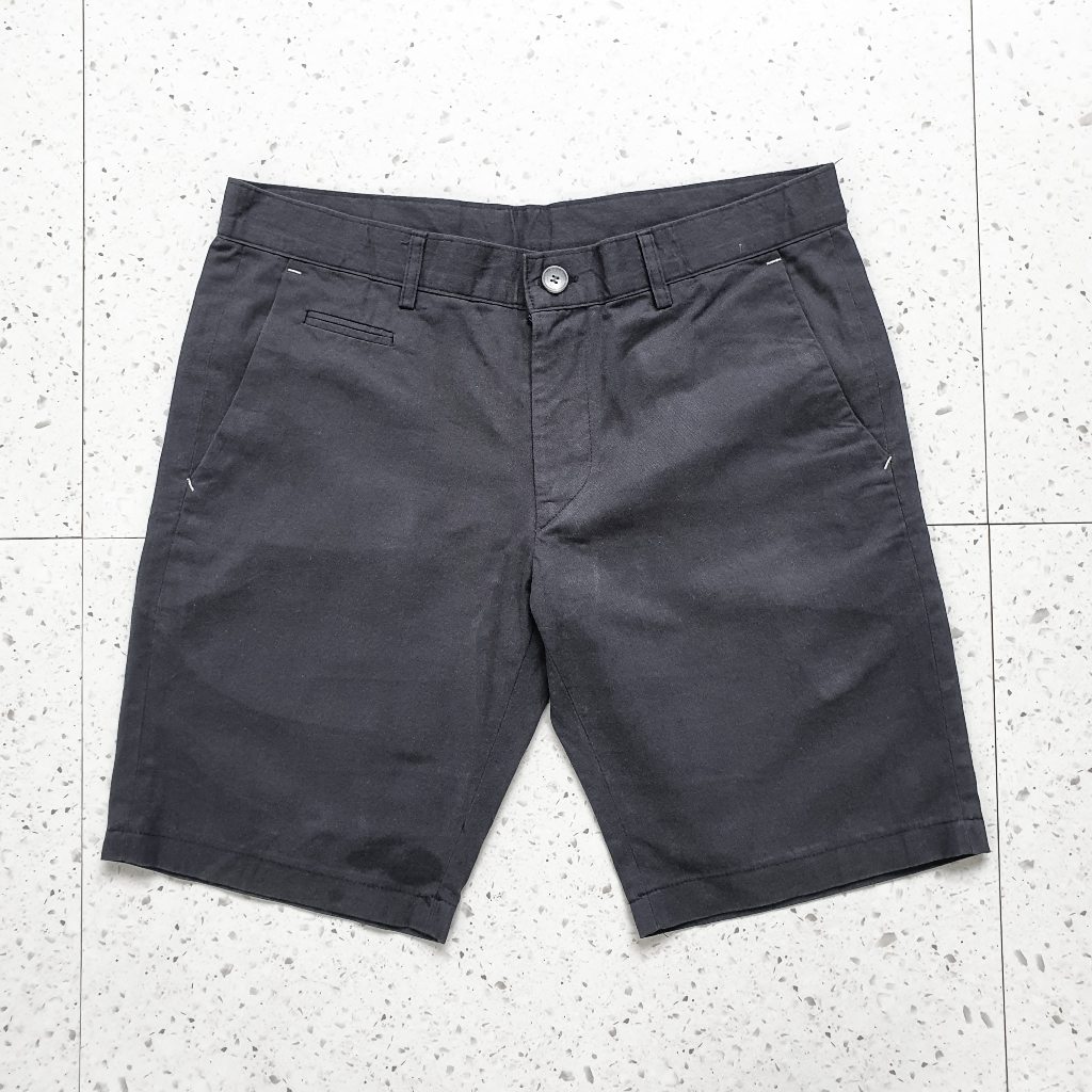 Celana Pendek Scent by London / Size 33 - Lingkar 88 cm / Bekas - Second - Preloved