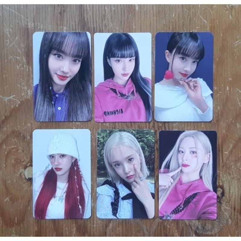 [OFFICIAL] STAYC Yoon, Seeun, J Photocard PC.