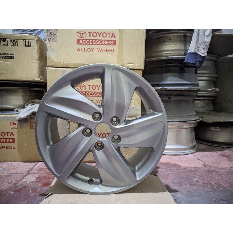 Velg Original/OEM HRV Facelift type e R17