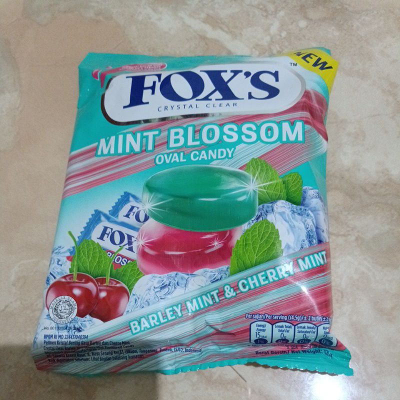 

QH Permen fox's 125g 1 karton isi 24pcs