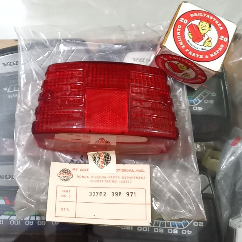 KACA MIKA LAMPU STOP BELAKANG HONDA CG110N CG110 CG 110 N ORIGINAL ORI ASTRA 33702-398-971