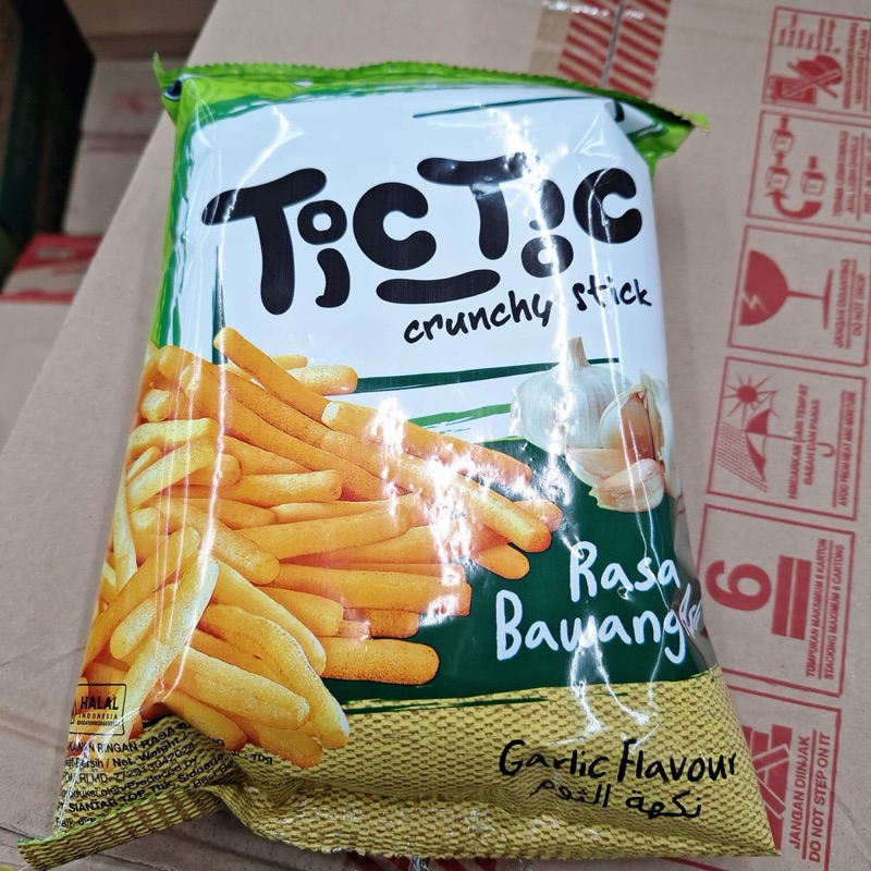 

TicTic crunchy stick snack 70gram rasa bawang