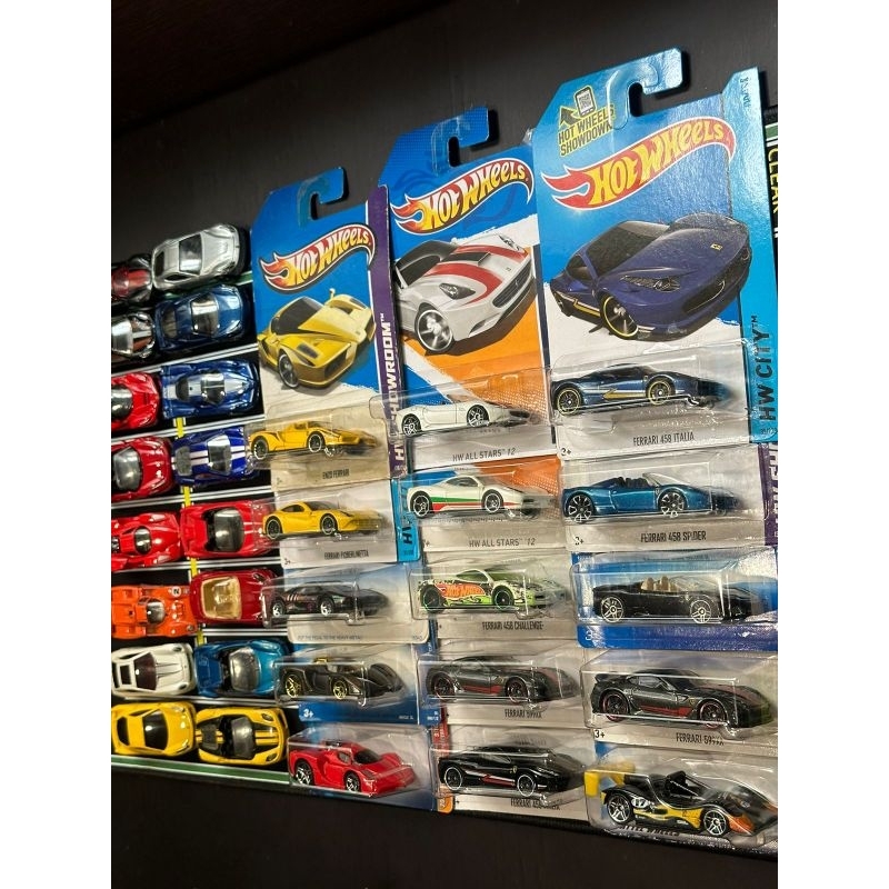 hot wheels Ferrari card & loose