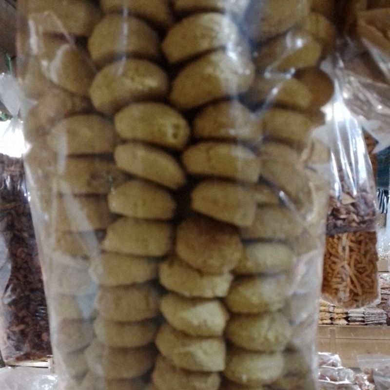 

BOLU PRIT JAHE OLEHOLEH ASLI KARANGANYAR KEBUMEN (1kg)