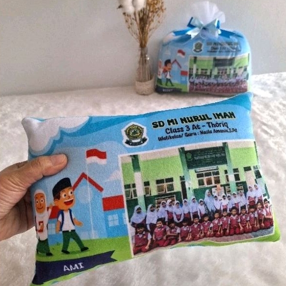 Souvenir Wisuda-Bantal Printing-Size 20x30cm-Bantal Custom-Souvenir Graduation-Souvenir Sekolah-Souv