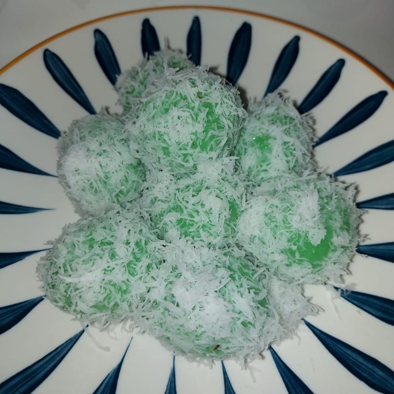 

Klepon isi gula merah jawa