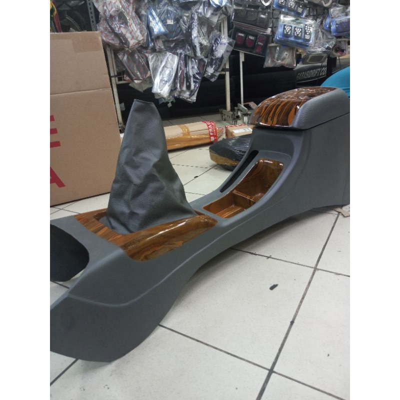 console box Innova consul box grand Innova 2004-2015 consule box mobil innova