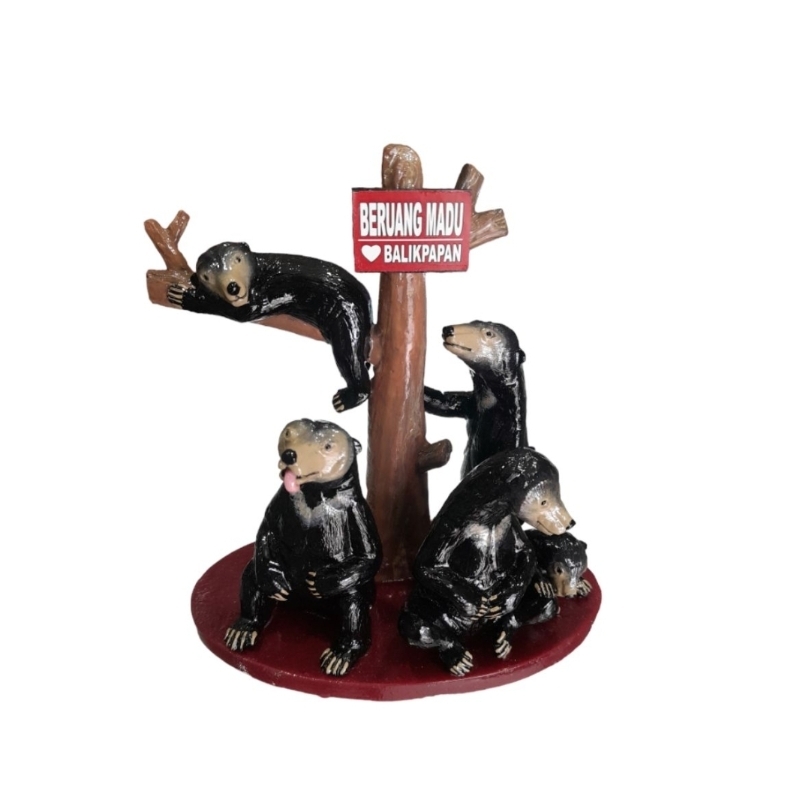 Miniatur beruang madu