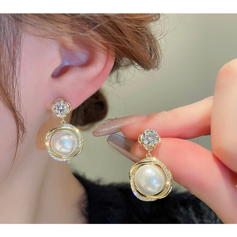 Anting titanium perhiasan emas aksesoris hadiah perempuan orang tua anak anak fashion