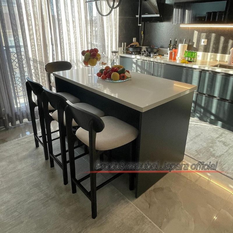 Meja bar kayu / set meja bar plus kursi