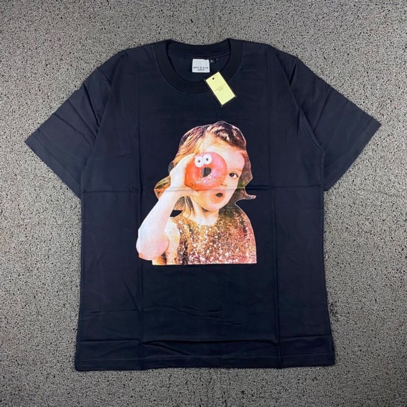 KAOS ADLV RED DONUT GIRL WITH TAGS AND LABEL