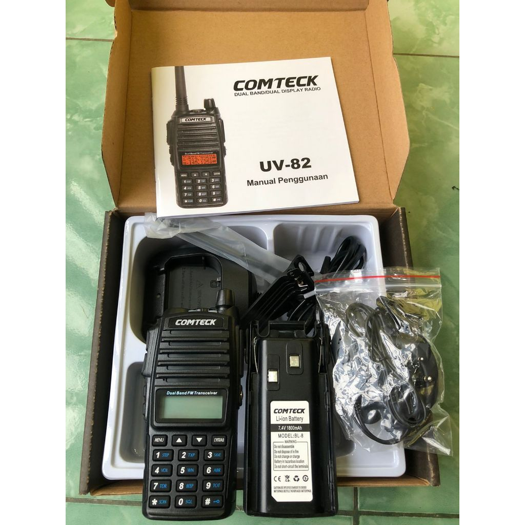 [PROMO] HT Comteck UV 82 Walkie Talkie HT Jarak Jauh Dual Band UHF-VHF