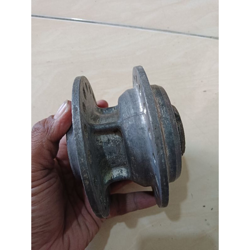 Tromol Depan Suzuki Gt 125 Gt 185 GT185 ori