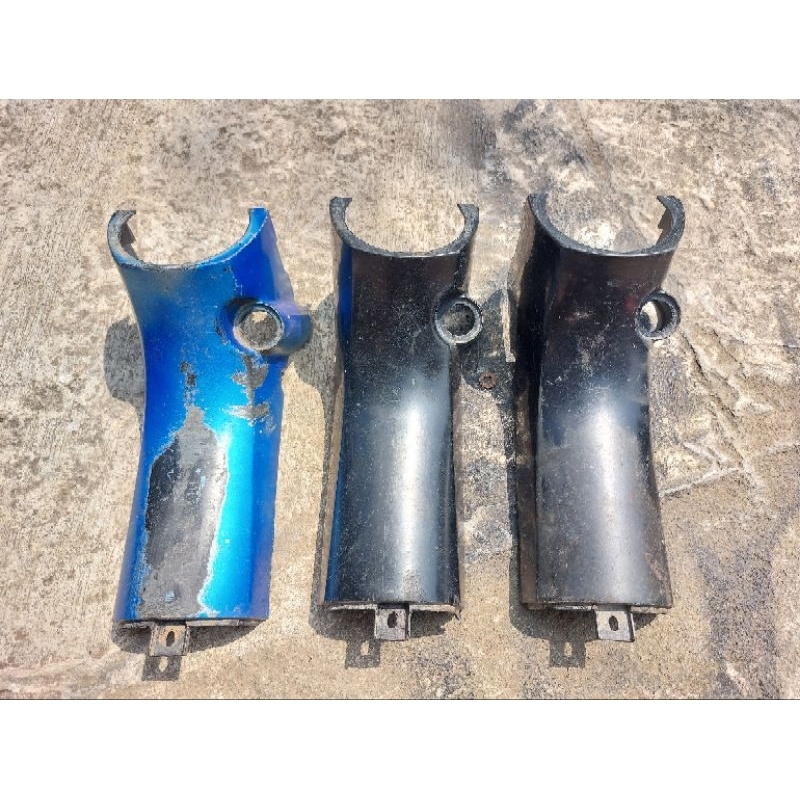 Leksil Tengah Cover Kunci Kontak Kawasaki Kaze R Kaze Original