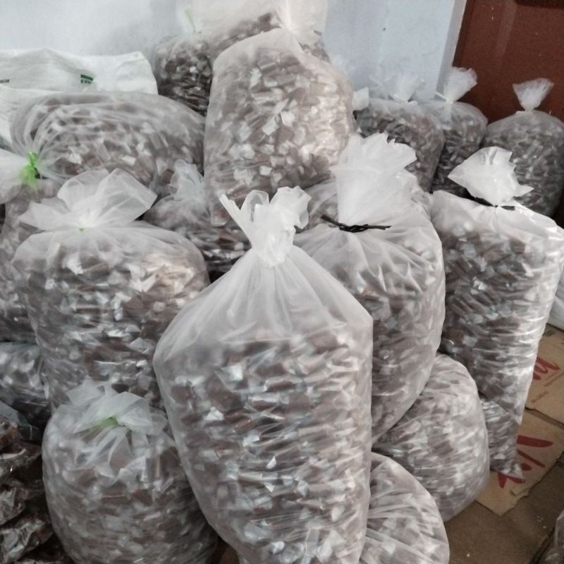 

permen jahe kelapa wijen FADHILAH curah isi 10kg pedas ori