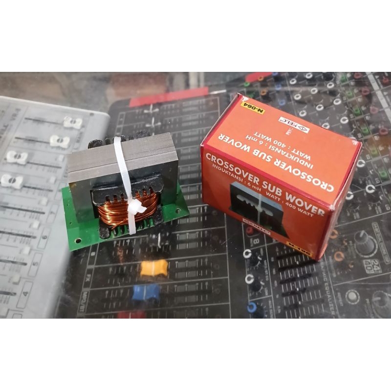 Crossover Subwoofer Nelc N064