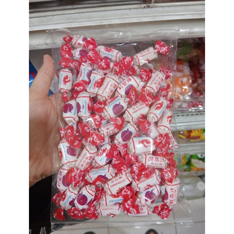 

aneka permen dan manisan isi 200gram