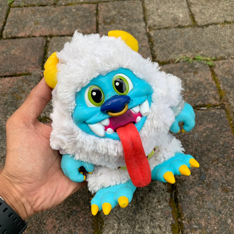 Crate Creatures Surprise monster figure doll