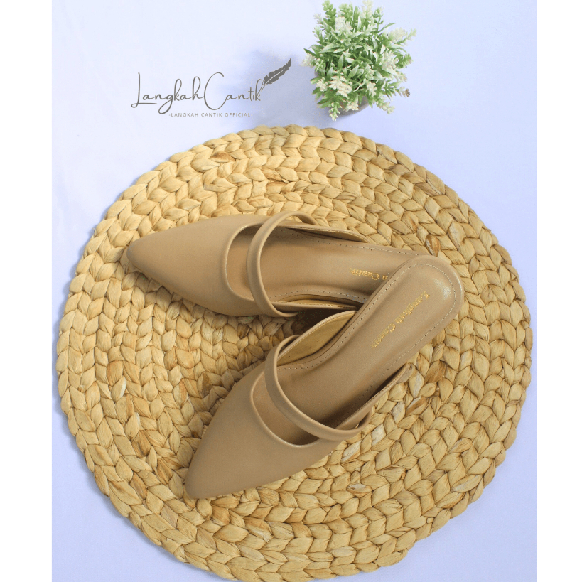 sandal kondangan wanita flat /sandal wanita /sandal wanita kekinian /sandal wanita kondangan