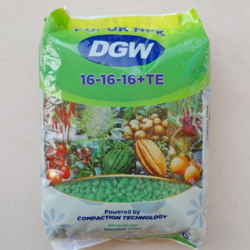 PUPUK NPK DGW 16 - 16 - 16 + TE // eceran 1 ons