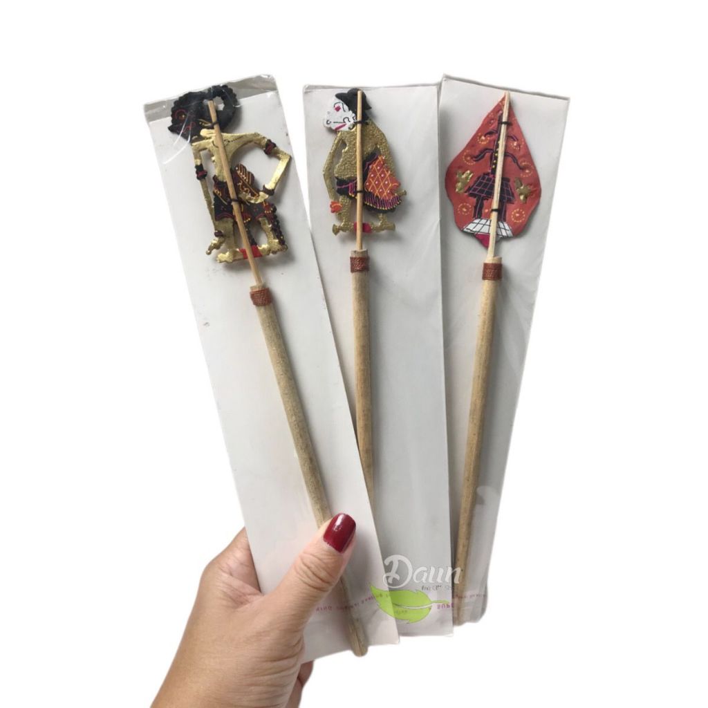 

wayang kulit pensil kayu 09-006