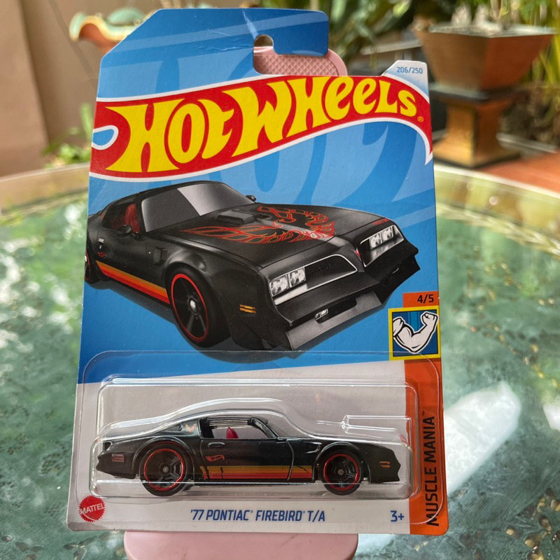 Hot Wheels Pontiac Firebird Hitam