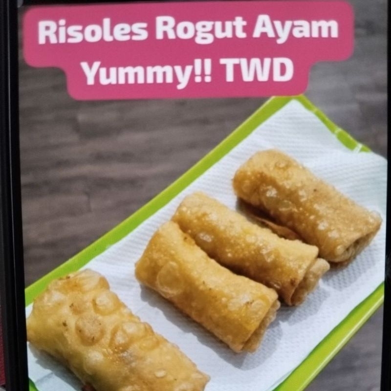 

RISOLES ROGUT AYAM ENAK DAN BERGIZI