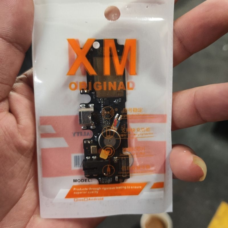 BOARD PAPAN KONEKTOR CONEKTOR CAS CHARGER VIVO Y81 / Y83 PLUG IN MIC ORIGINAL FULL Ic