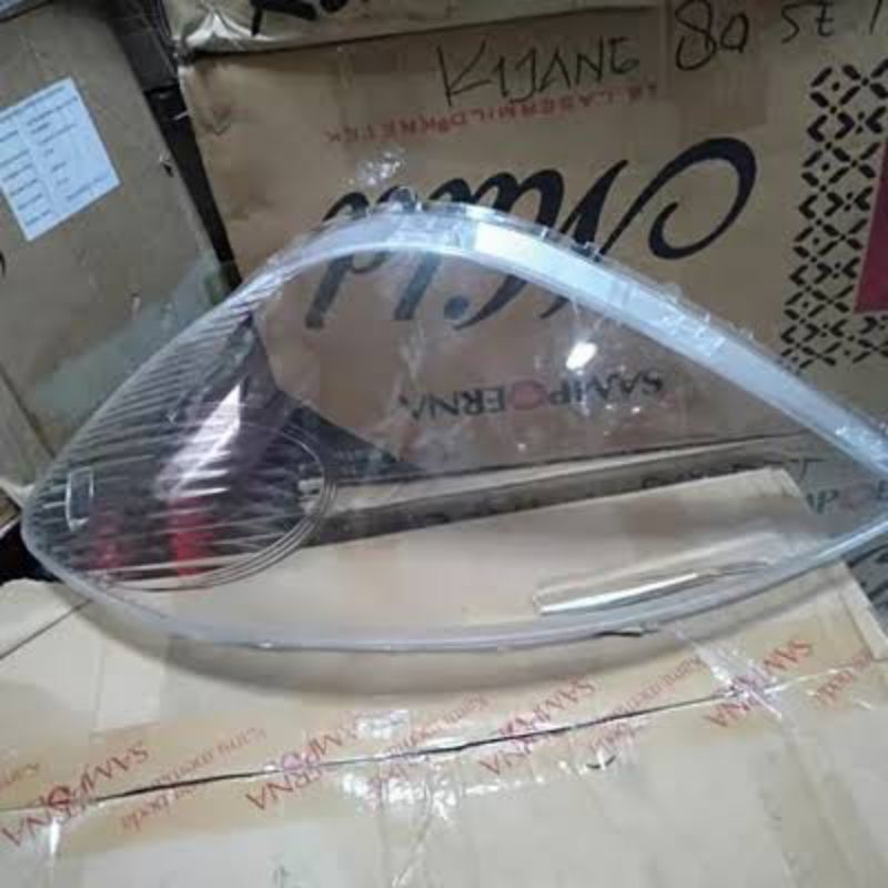 MIKA KACA LAMPU DEPAN XENIA- AVANZA VVTI 2008-2011