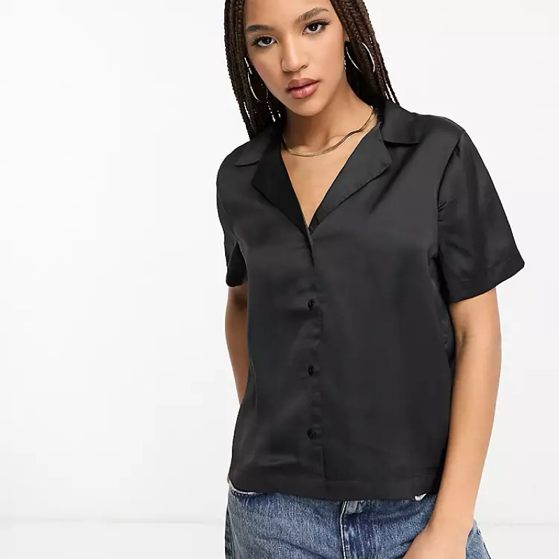 kemeja Satin/Silk/velvet mengkilap H&M semi formal