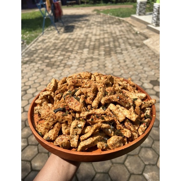 

Terlaris Basreng hah pedas daun jeruk 5gr