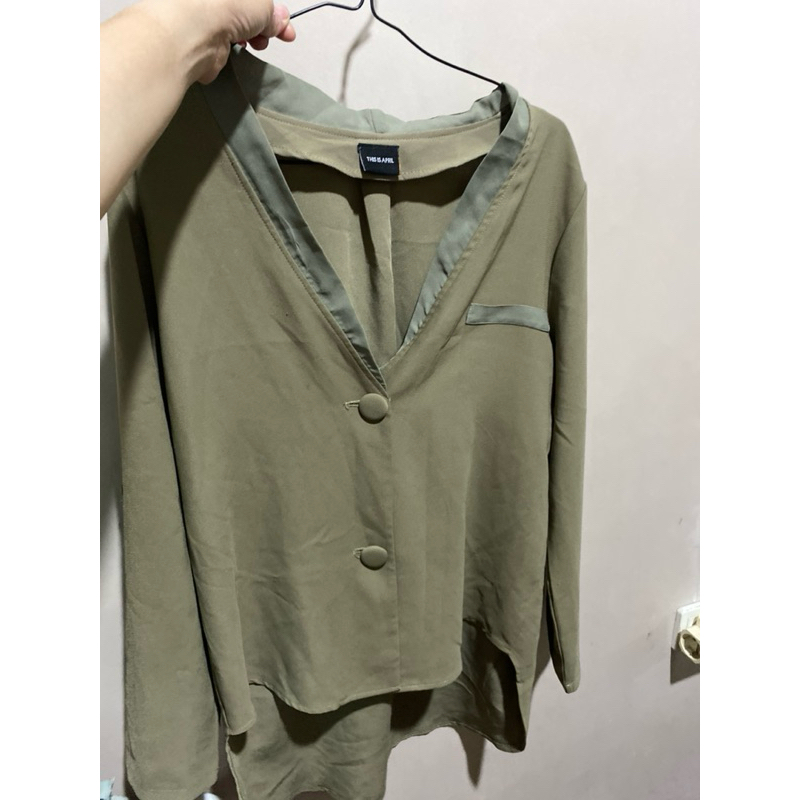 Preloved This is April Outer