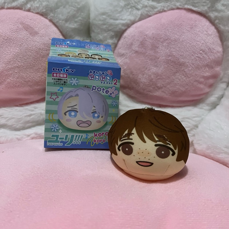 omanjuu yuri on ice (gak tau ni syp lupa)