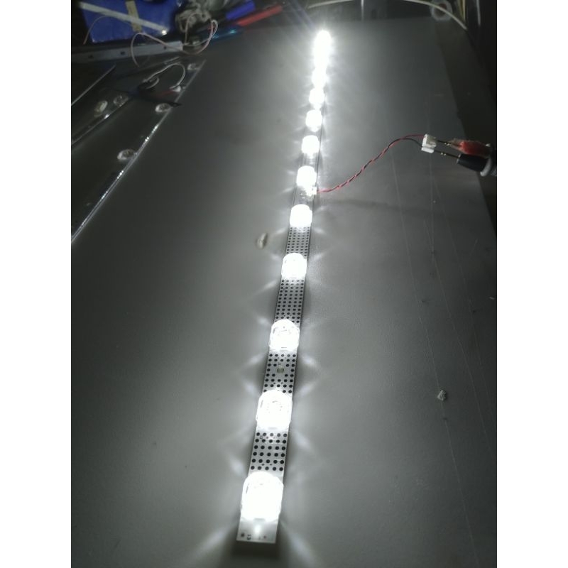 Tcl 32s65a lampu backlight tv