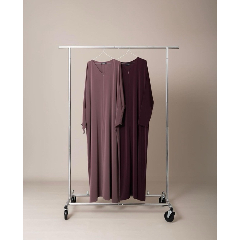 NWT Mawda Abaya - Zaysaku