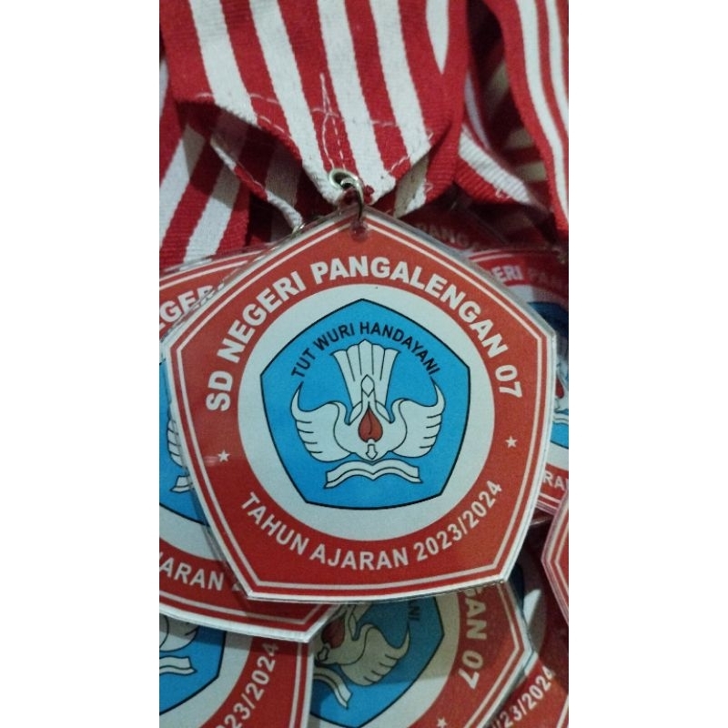 Medali Akrilik, Medali Akrilik, Medali Wisuda, Medali Kelulusan, Medali Murah, Medali 2 sisi, 2 muka