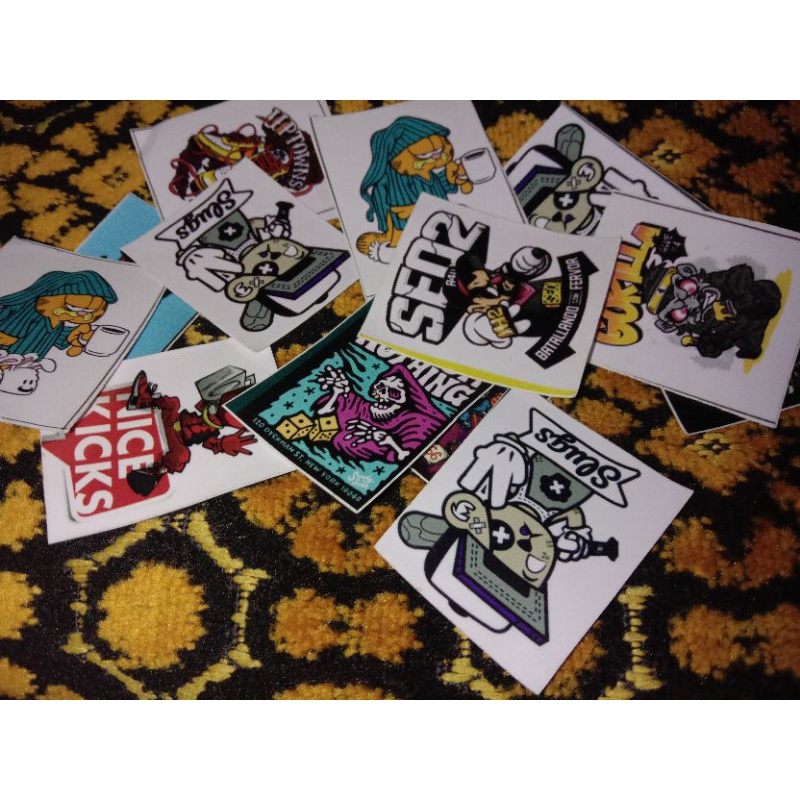 

stiker hadiah baju distro random 50pcs murah
