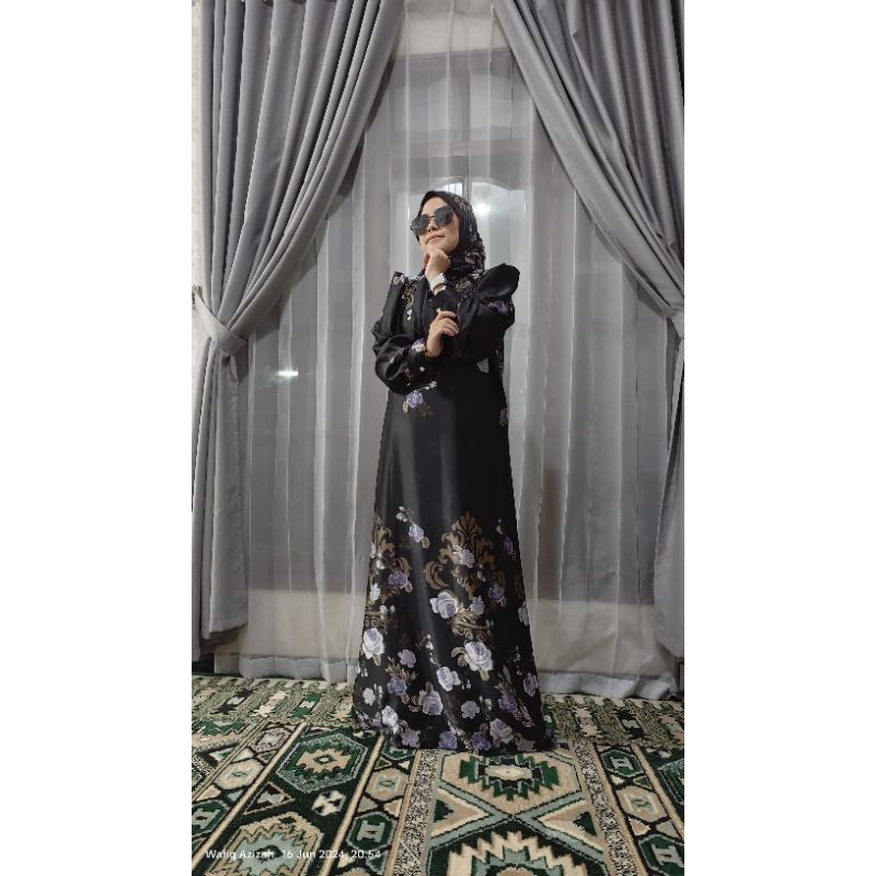 gamis motif bunga terbaru wafiq Azizah