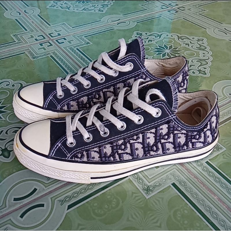 CONVERSE X DIOR