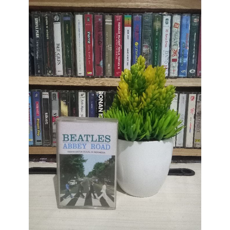 KASET THE BEATLES ABBEY ROAD