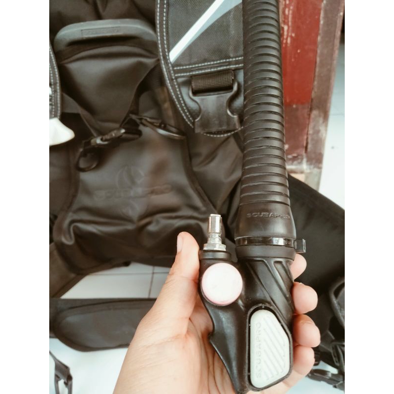 BCD ScubaPro T-One