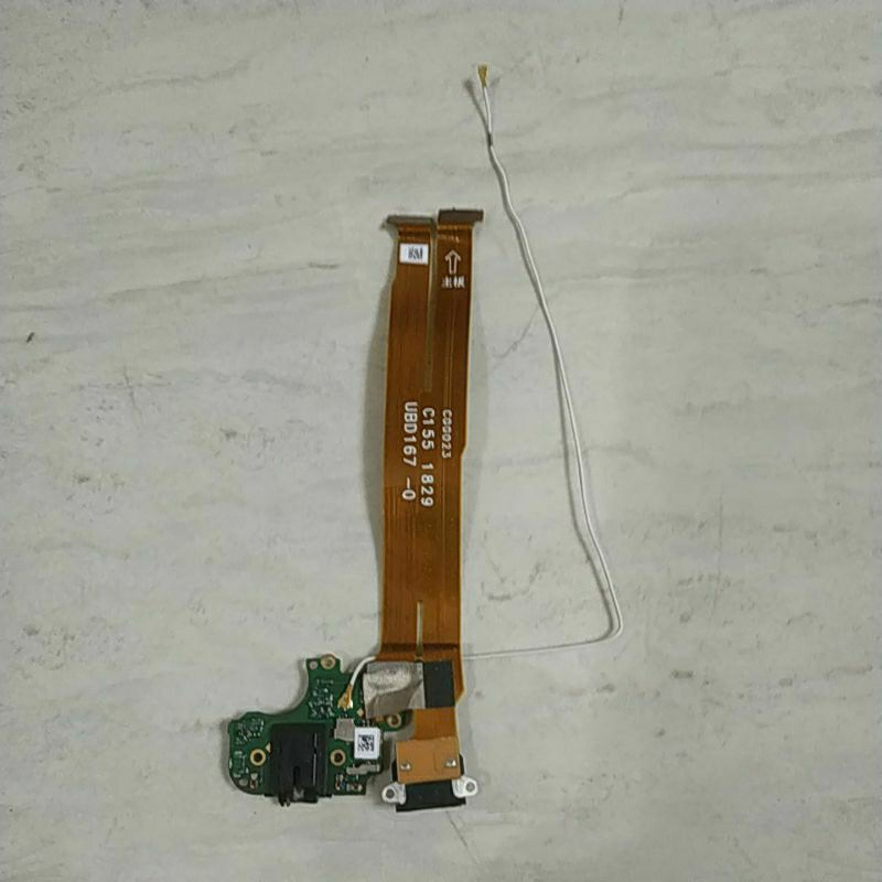 flexible boar cas Oppo f9 bekas ori